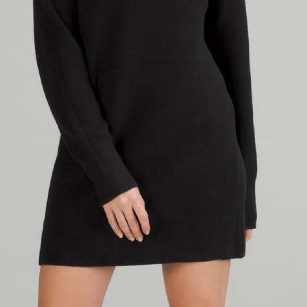 NWOT Lululemon Merino Wool-Blend Knit Dress
In Black size 6 - Picture 8 of 12